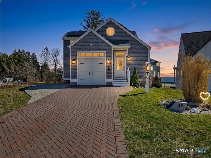 27 Jerome Road New London CT 06320