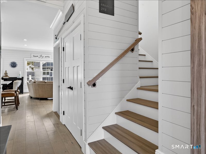 27 Jerome Road New London CT 06320
