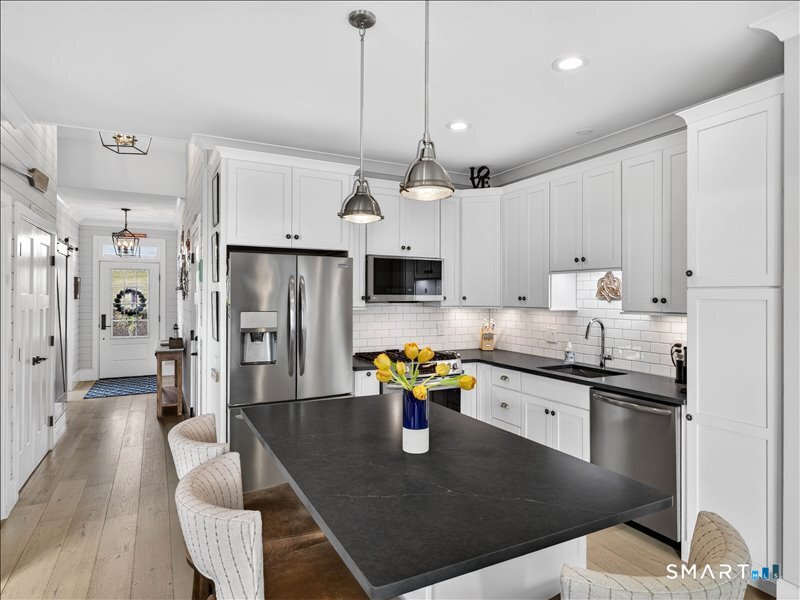27 Jerome Road New London CT 06320