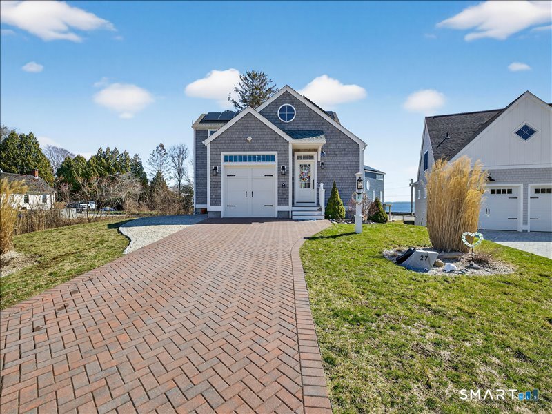 27 Jerome Road New London CT 06320