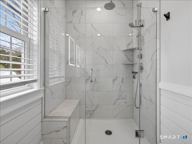 27 Jerome Road New London CT 06320