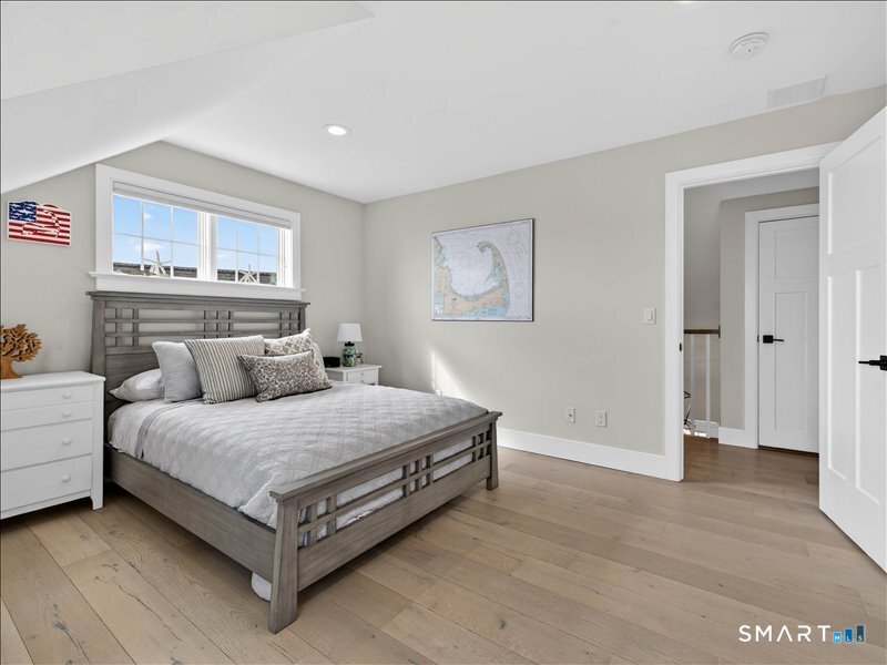 27 Jerome Road New London CT 06320