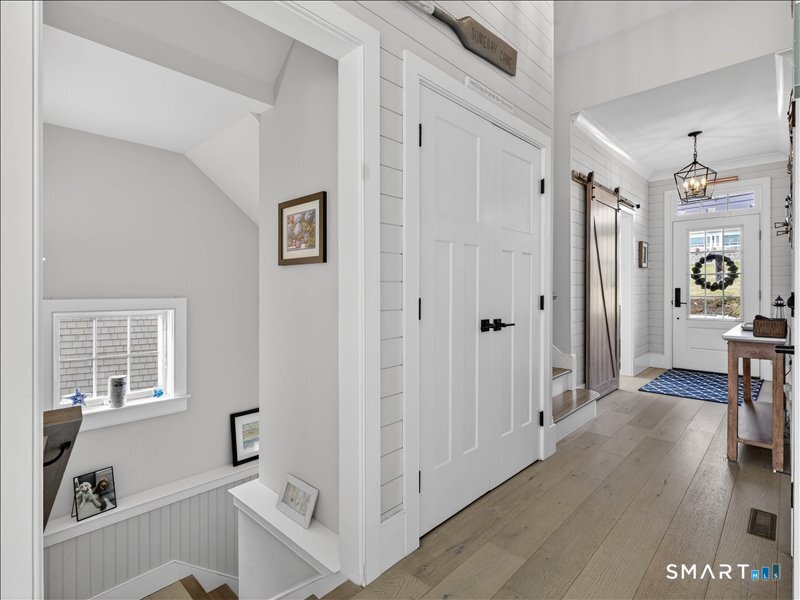 27 Jerome Road New London CT 06320