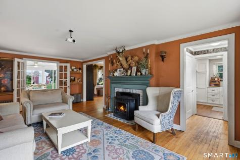 529 Pomfret Street Putnam CT 06260