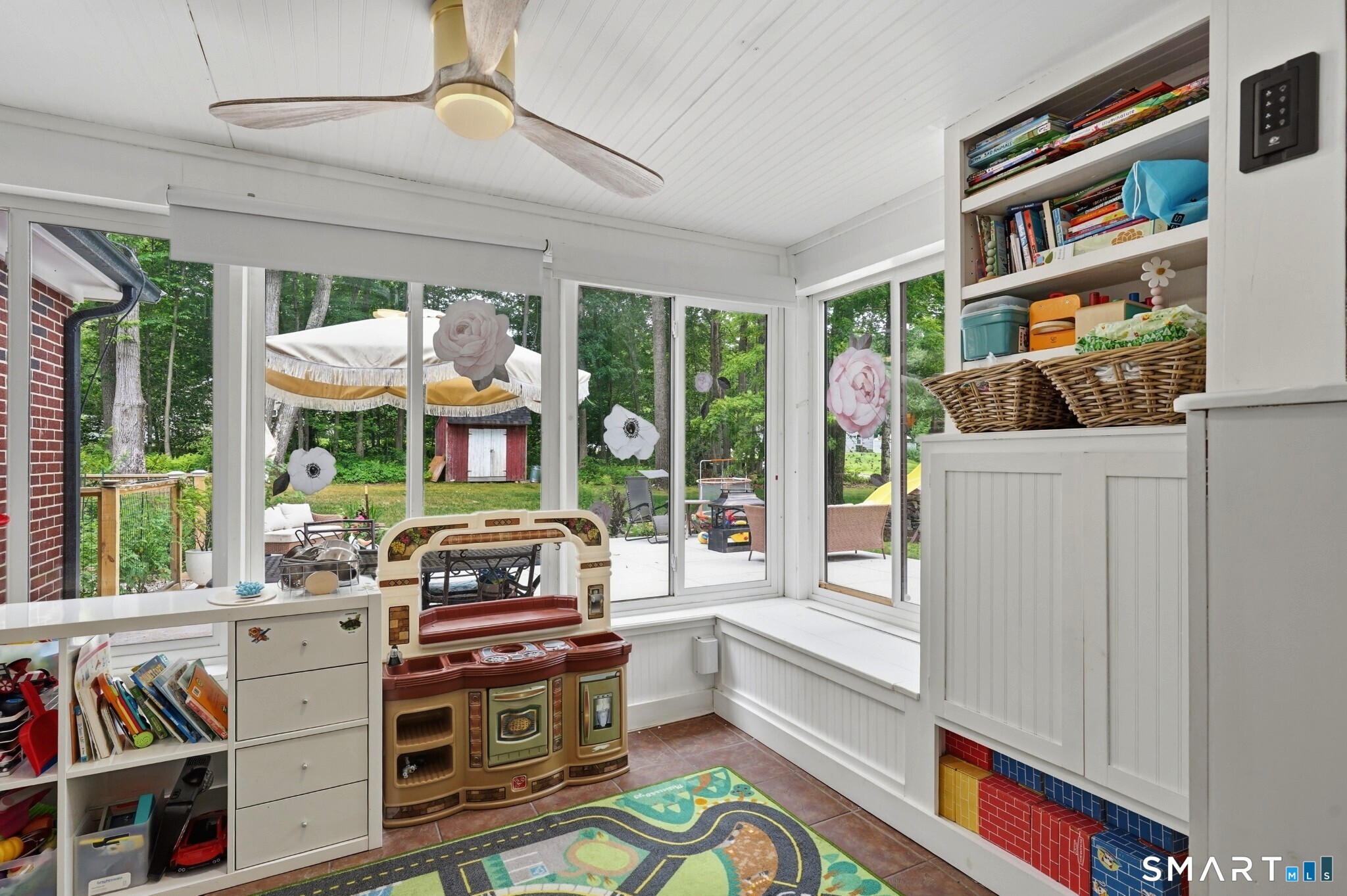 529 Pomfret Street Putnam CT 06260