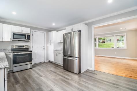 17 Alan Avenue Danbury CT 06811