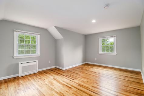 17 Alan Avenue Danbury CT 06811