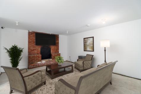 17 Alan Avenue Danbury CT 06811