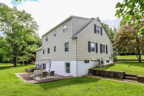 17 Alan Avenue Danbury CT 06811