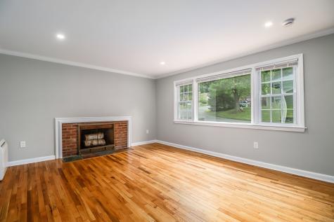 17 Alan Avenue Danbury CT 06811