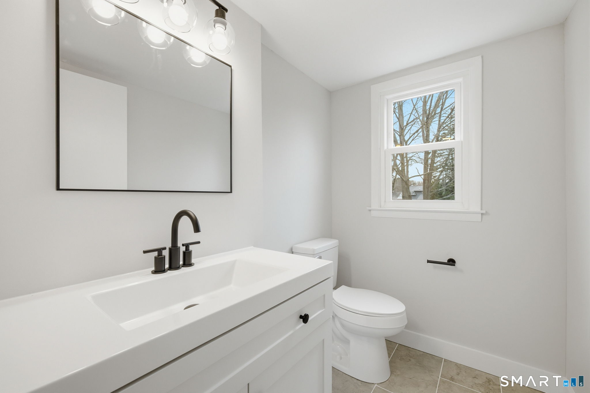 9 Grand Street Enfield CT 06082