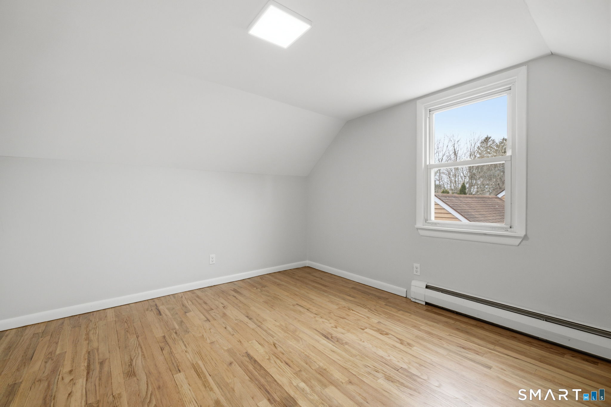 9 Grand Street Enfield CT 06082