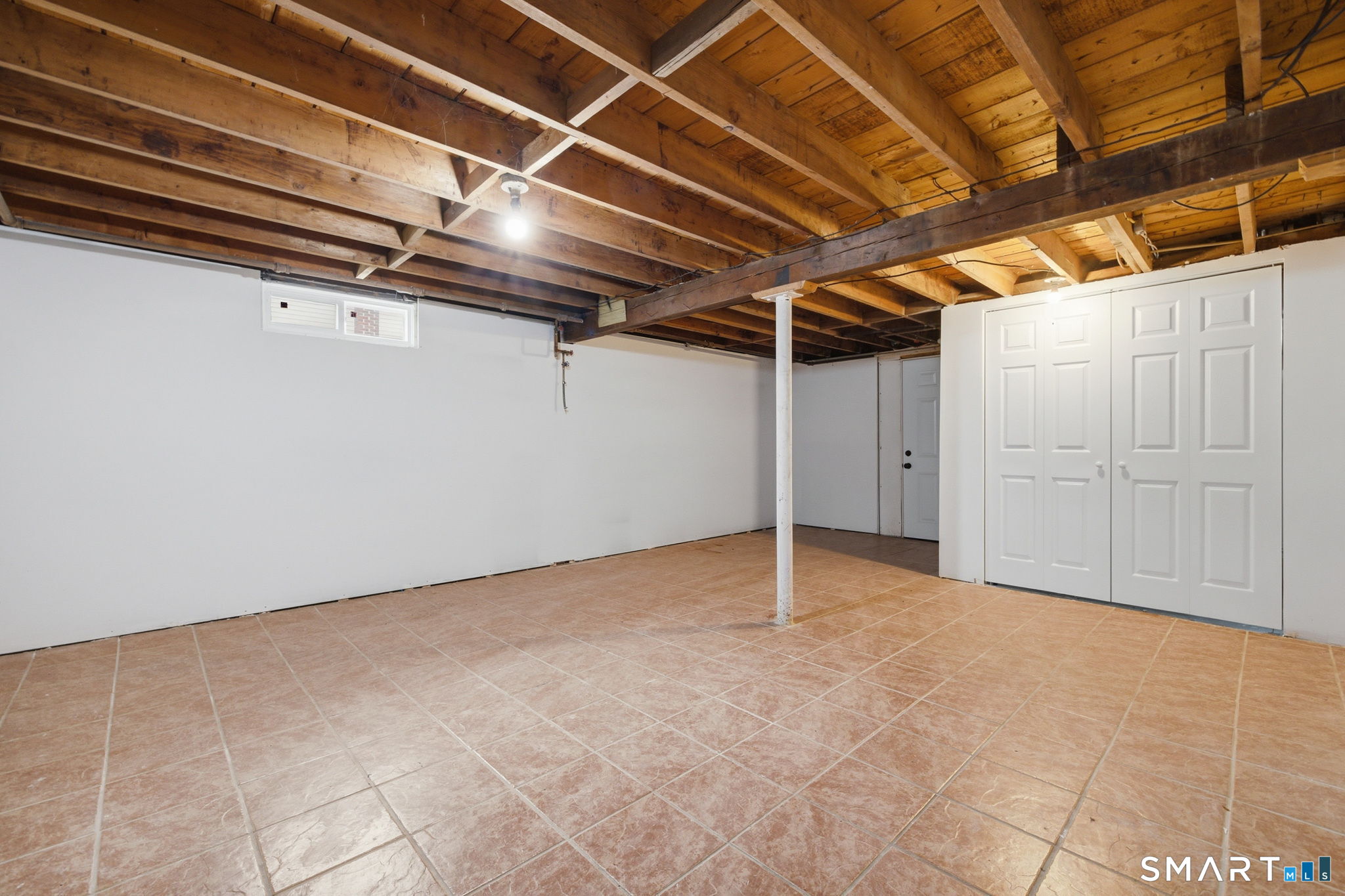 9 Grand Street Enfield CT 06082