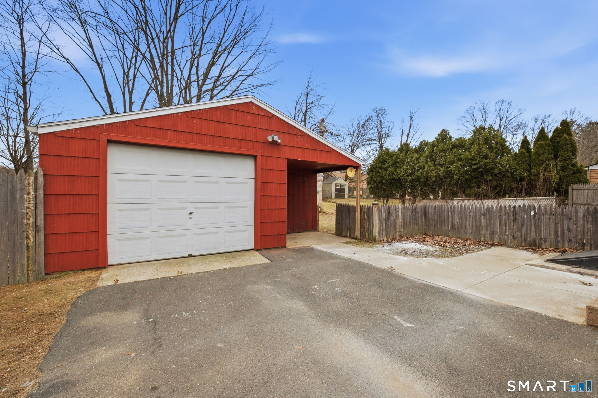 9 Grand Street Enfield CT 06082