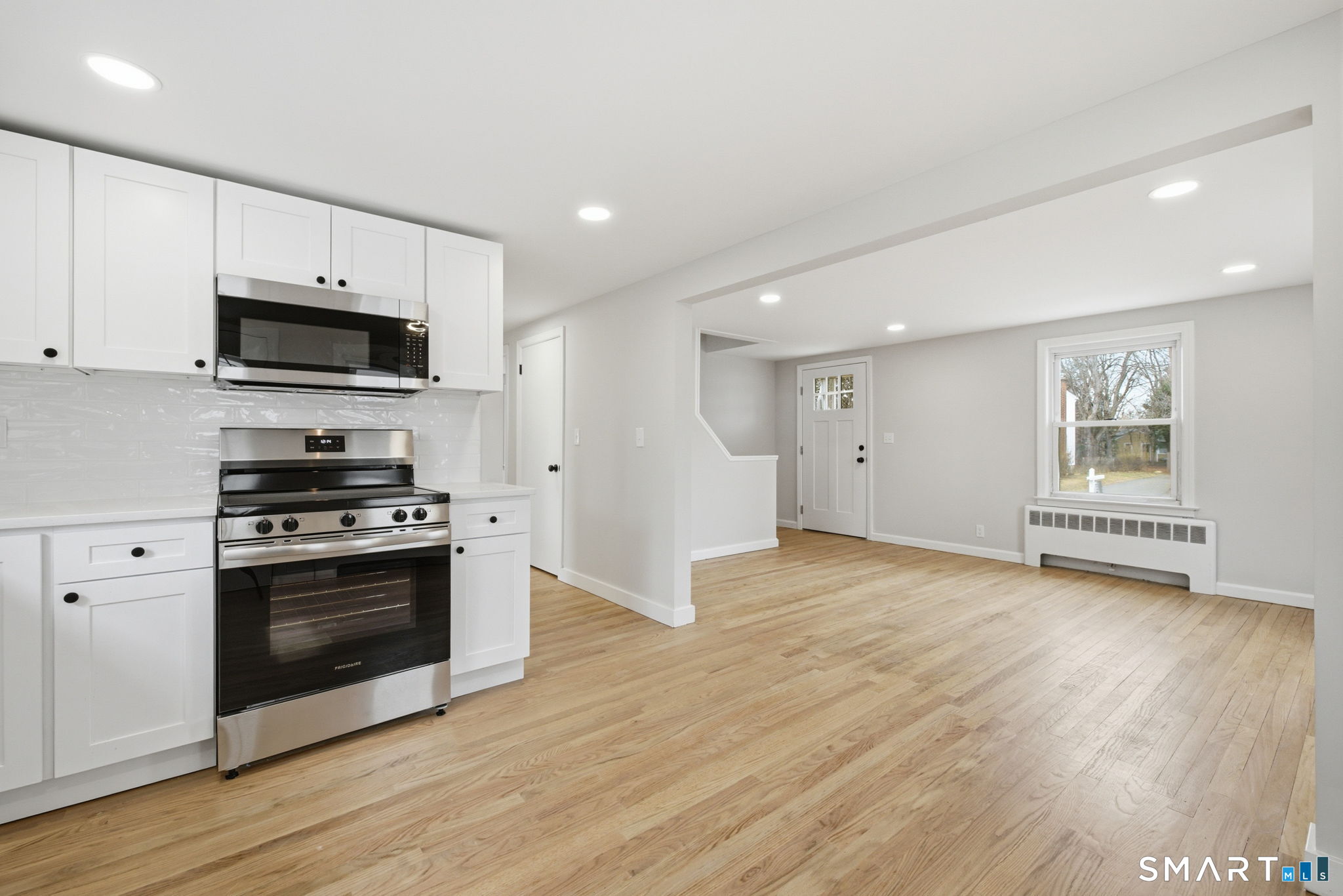 9 Grand Street Enfield CT 06082