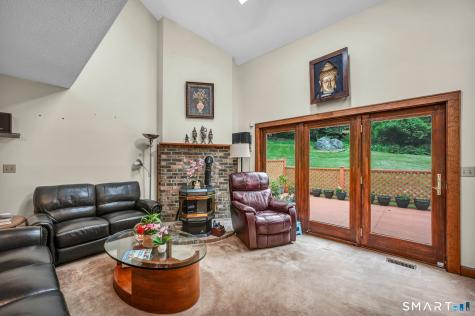 604 Brownstone Ridge Meriden CT 06451