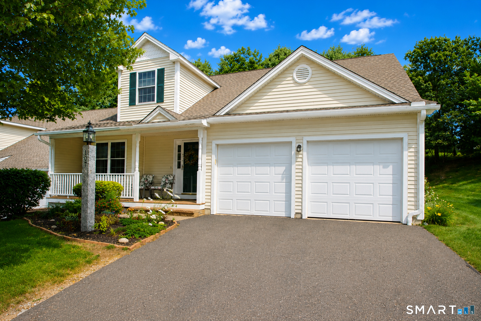 107 Meadow Brook Road Oxford CT 06478