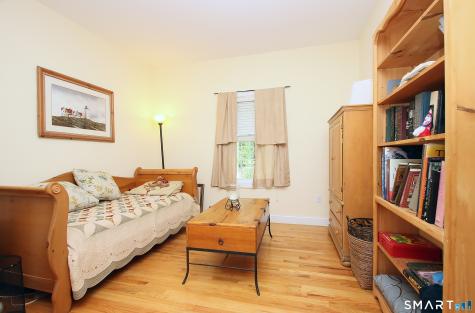 107 Meadow Brook Road Oxford CT 06478