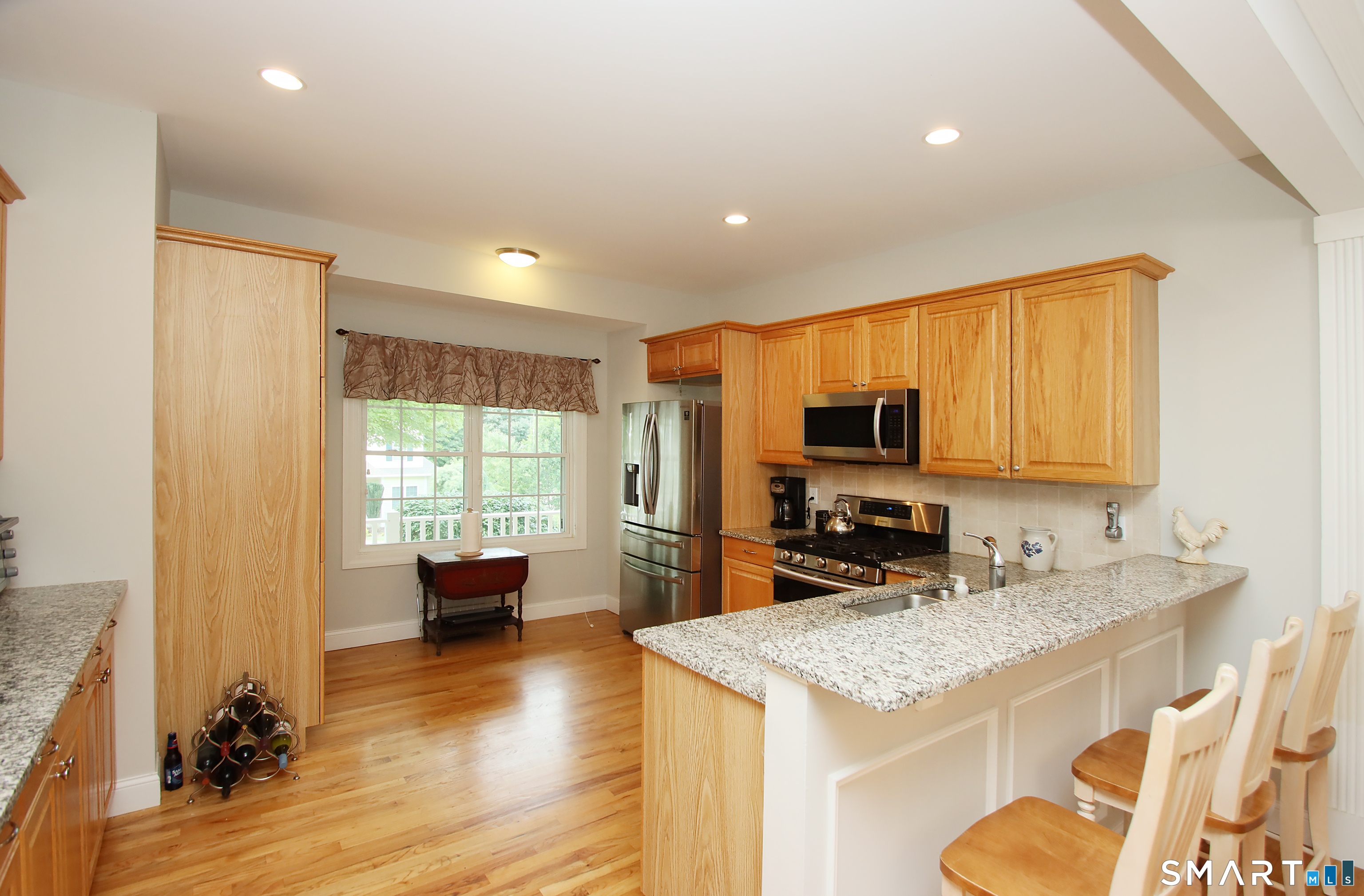 107 Meadow Brook Road Oxford CT 06478