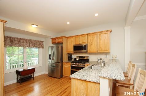 107 Meadow Brook Road Oxford CT 06478
