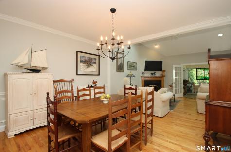 107 Meadow Brook Road Oxford CT 06478