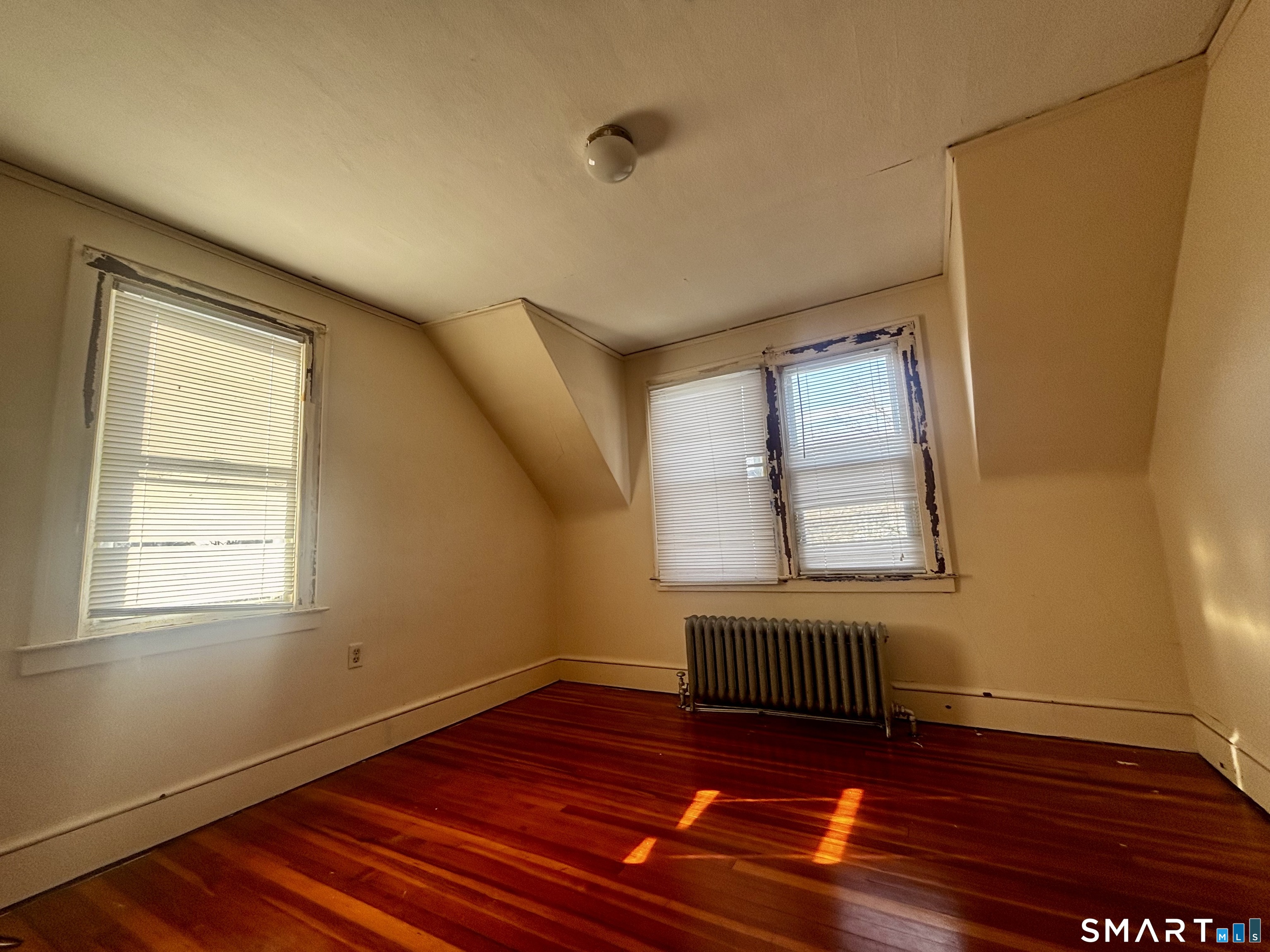 28 Skitchewaug Street Windsor CT 06095