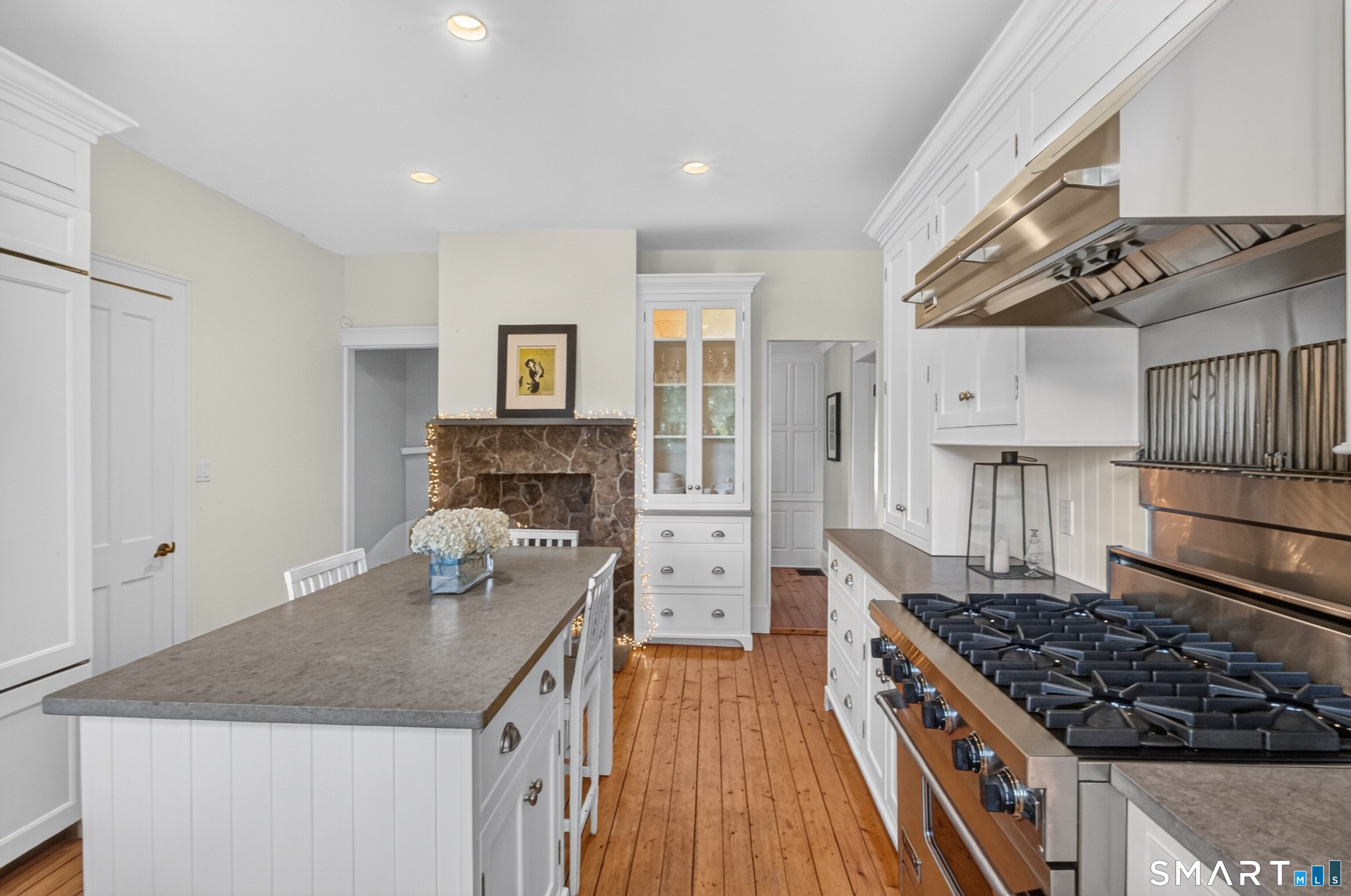 999 Bronson Road Fairfield CT 06824