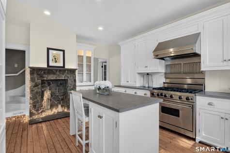 999 Bronson Road Fairfield CT 06824