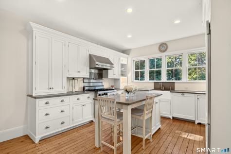 999 Bronson Road Fairfield CT 06824