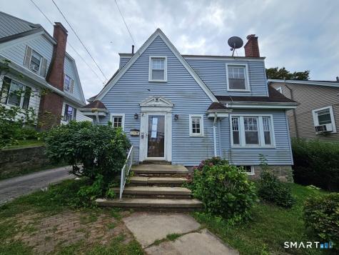 112 Vauxhall Street New London CT 06320