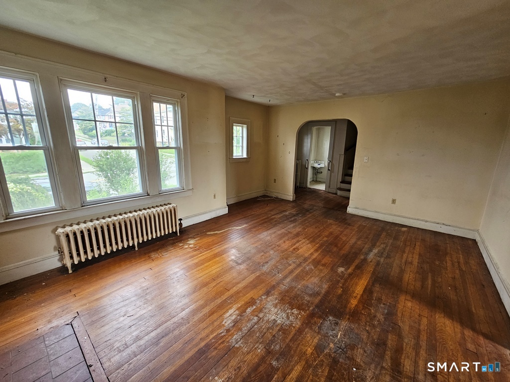 112 Vauxhall Street New London CT 06320