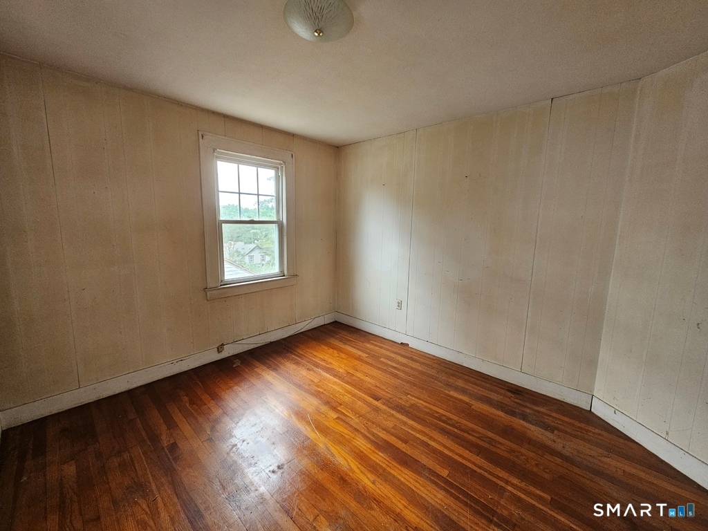 112 Vauxhall Street New London CT 06320