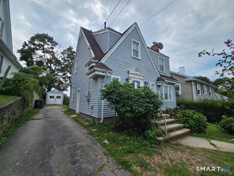 112 Vauxhall Street New London CT 06320
