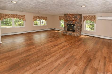 38 Monroe Road Enfield CT 06082