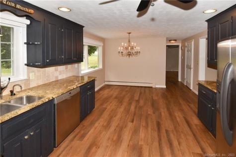 38 Monroe Road Enfield CT 06082