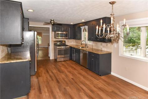38 Monroe Road Enfield CT 06082