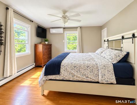4280 Madison Avenue Trumbull CT 06611