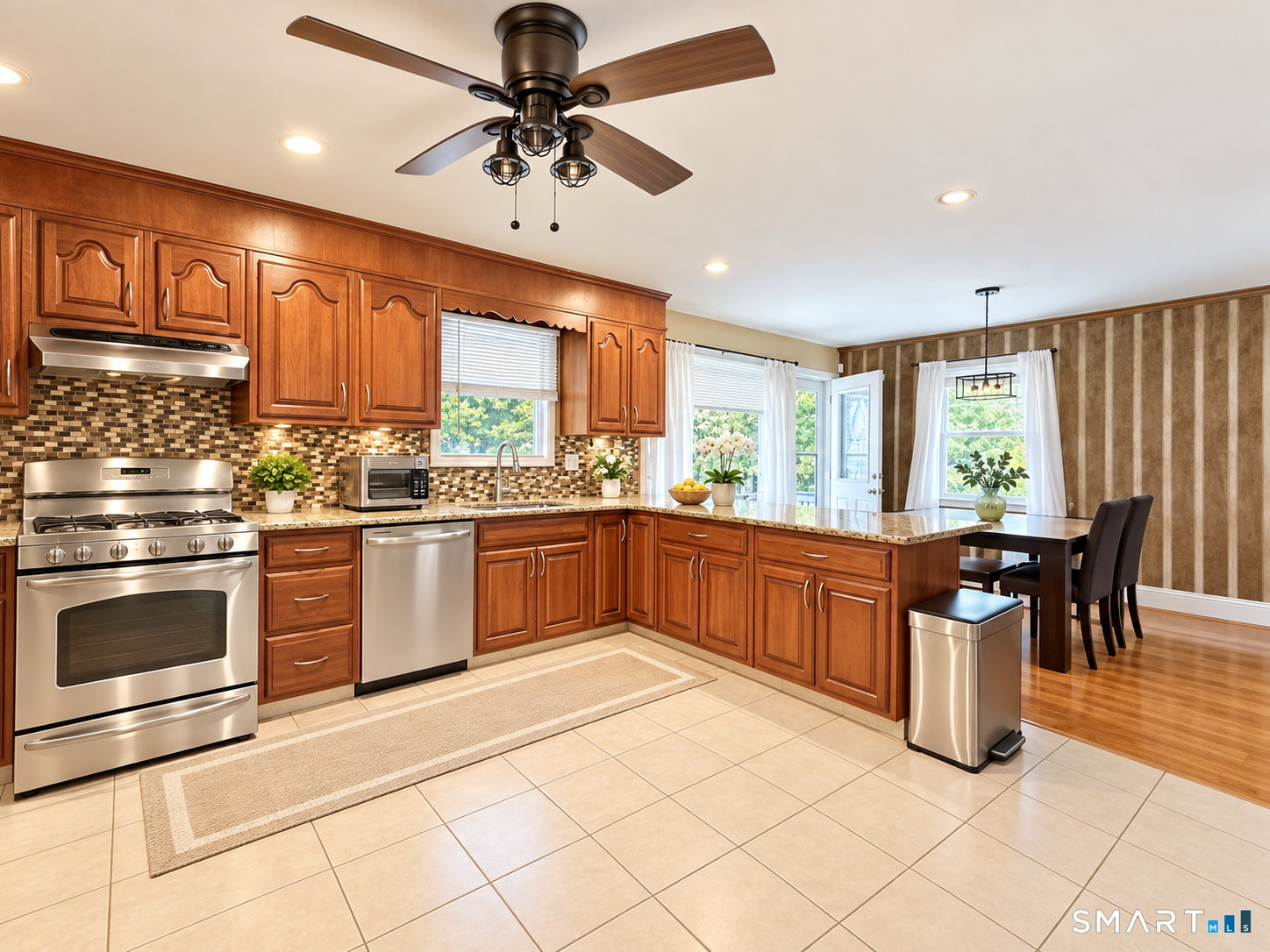 4280 Madison Avenue Trumbull CT 06611
