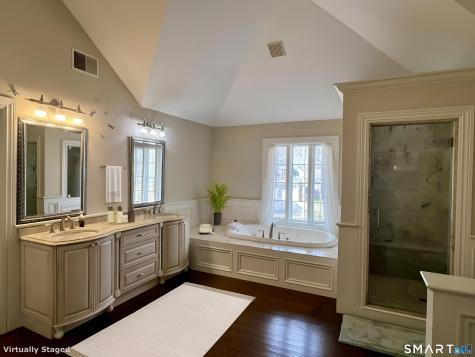 23 Aldo Drive Woodbridge CT 06525