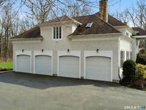 23 Aldo Drive Woodbridge CT 06525