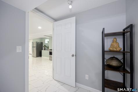 124 Pasadena Avenue Stratford CT 06614