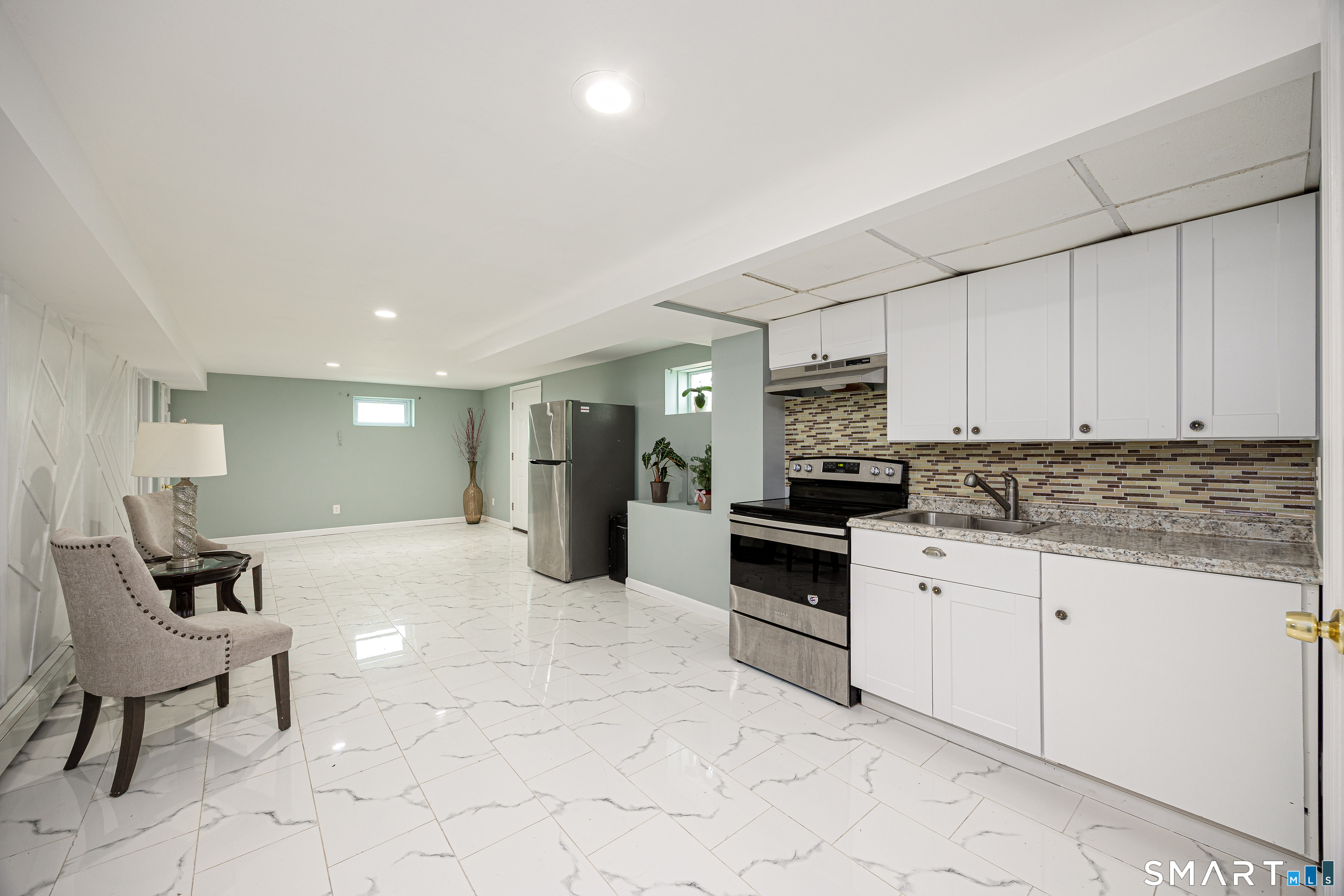 124 Pasadena Avenue Stratford CT 06614
