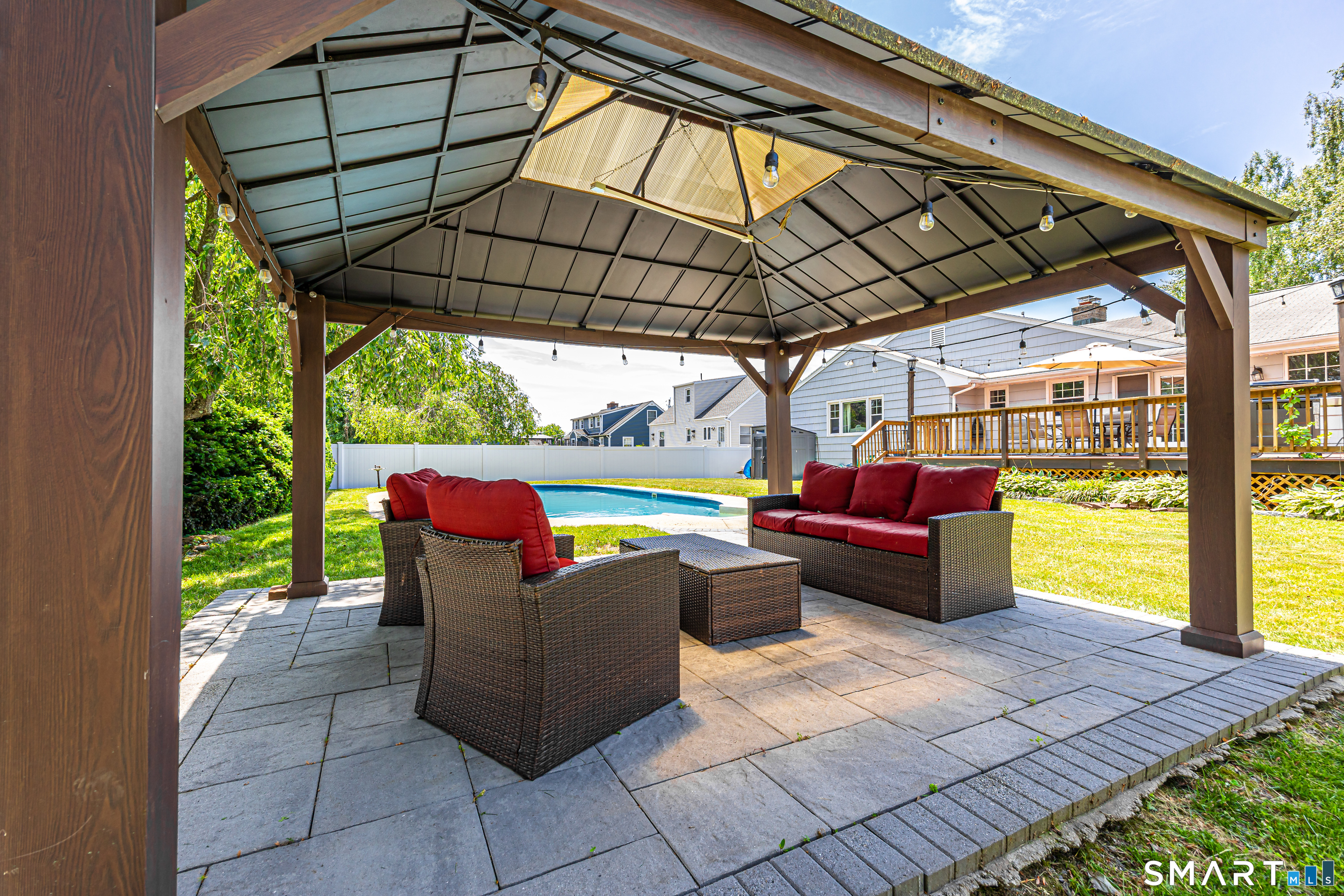124 Pasadena Avenue Stratford CT 06614