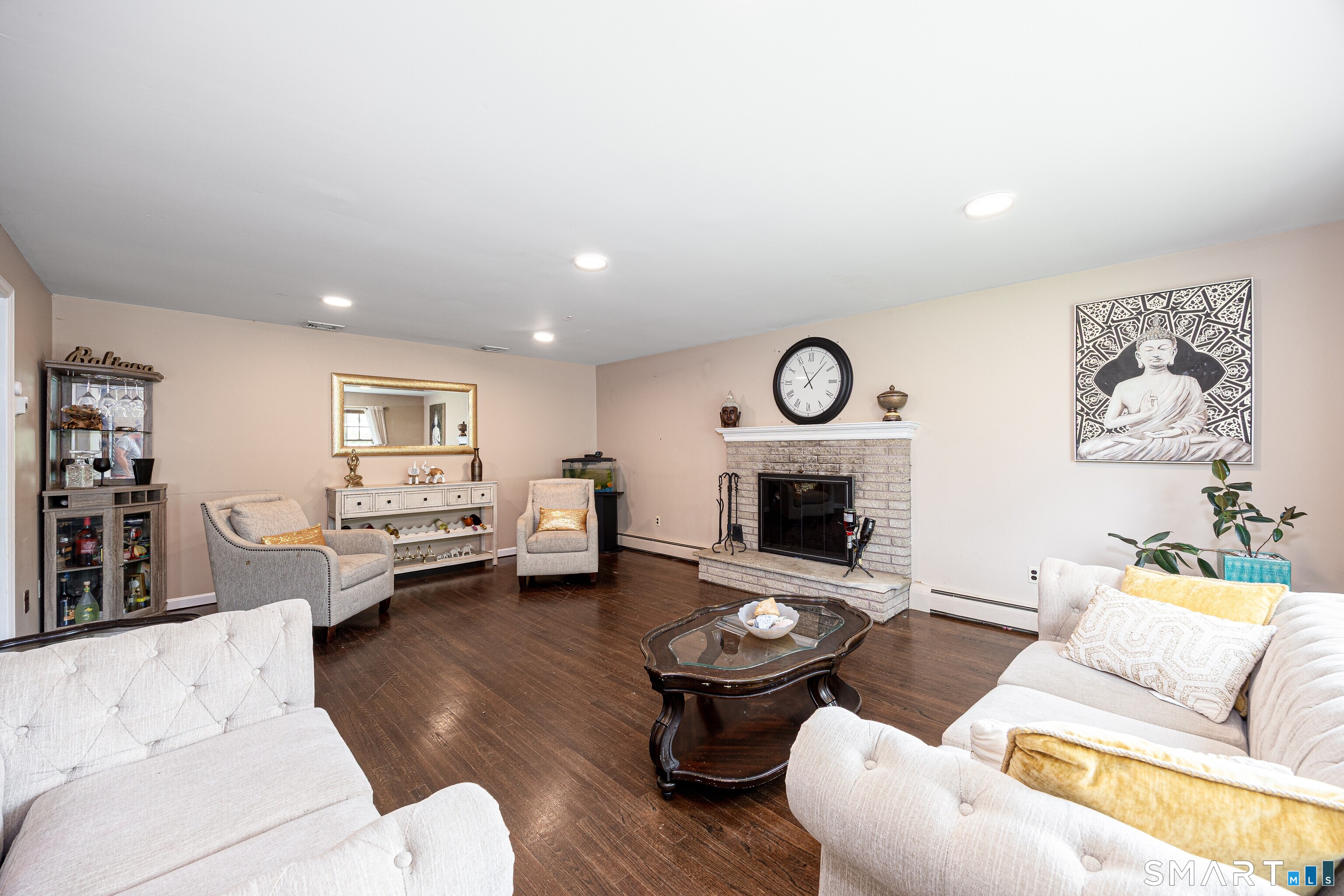 124 Pasadena Avenue Stratford CT 06614