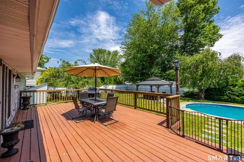 124 Pasadena Avenue Stratford CT 06614