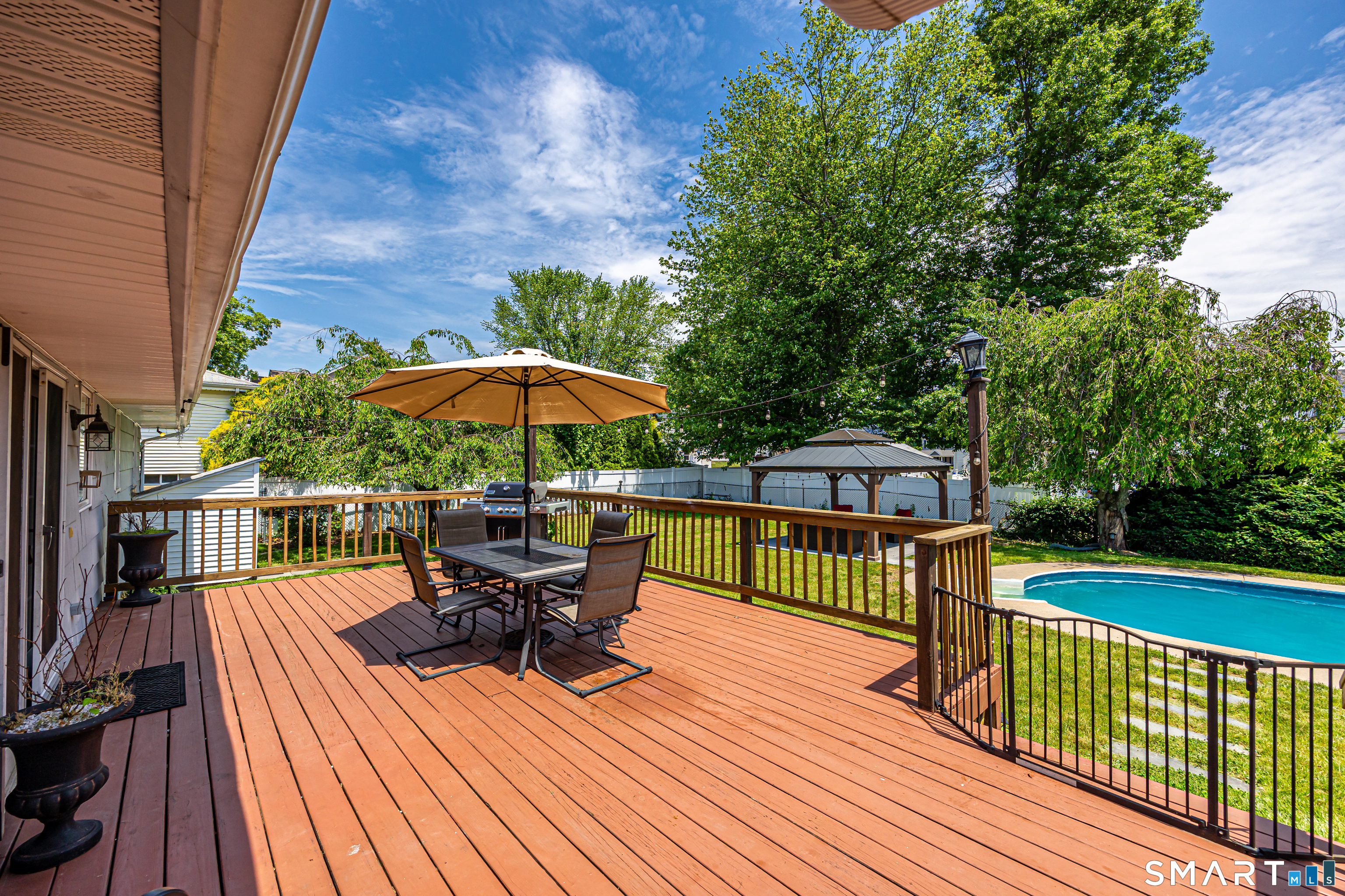 124 Pasadena Avenue Stratford CT 06614