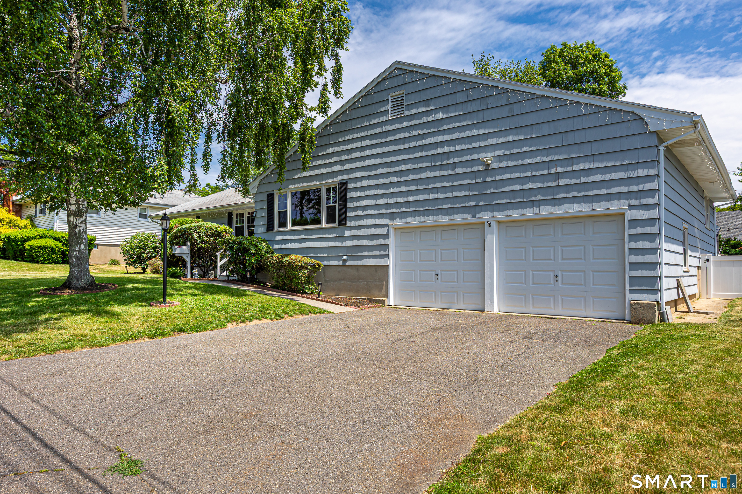 124 Pasadena Avenue Stratford CT 06614