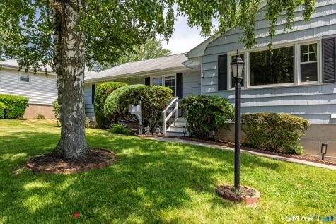 124 Pasadena Avenue Stratford CT 06614