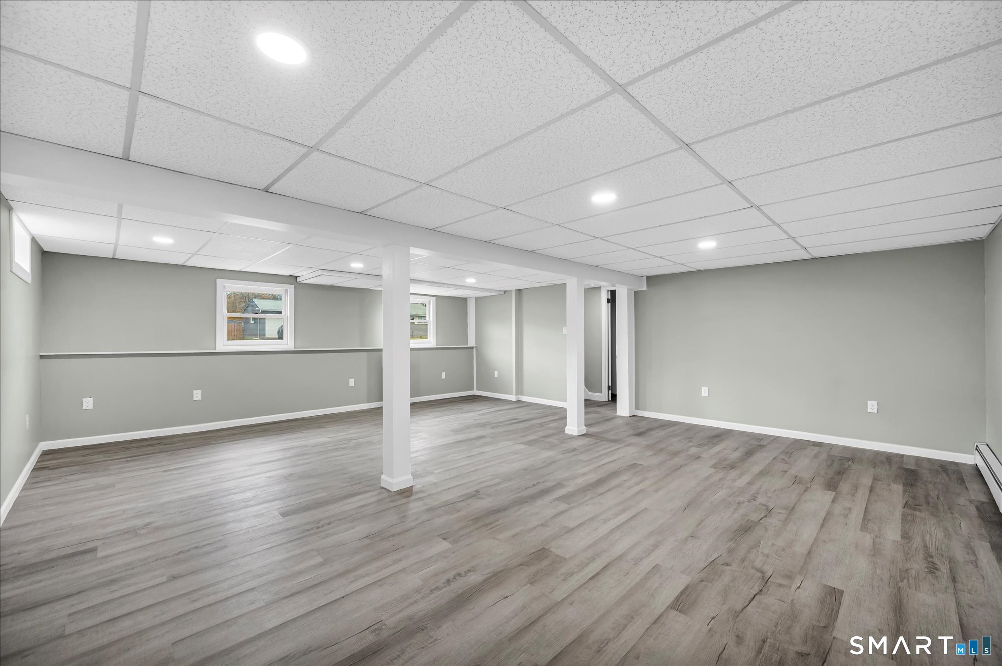 84 Raffia Road Enfield CT 06082