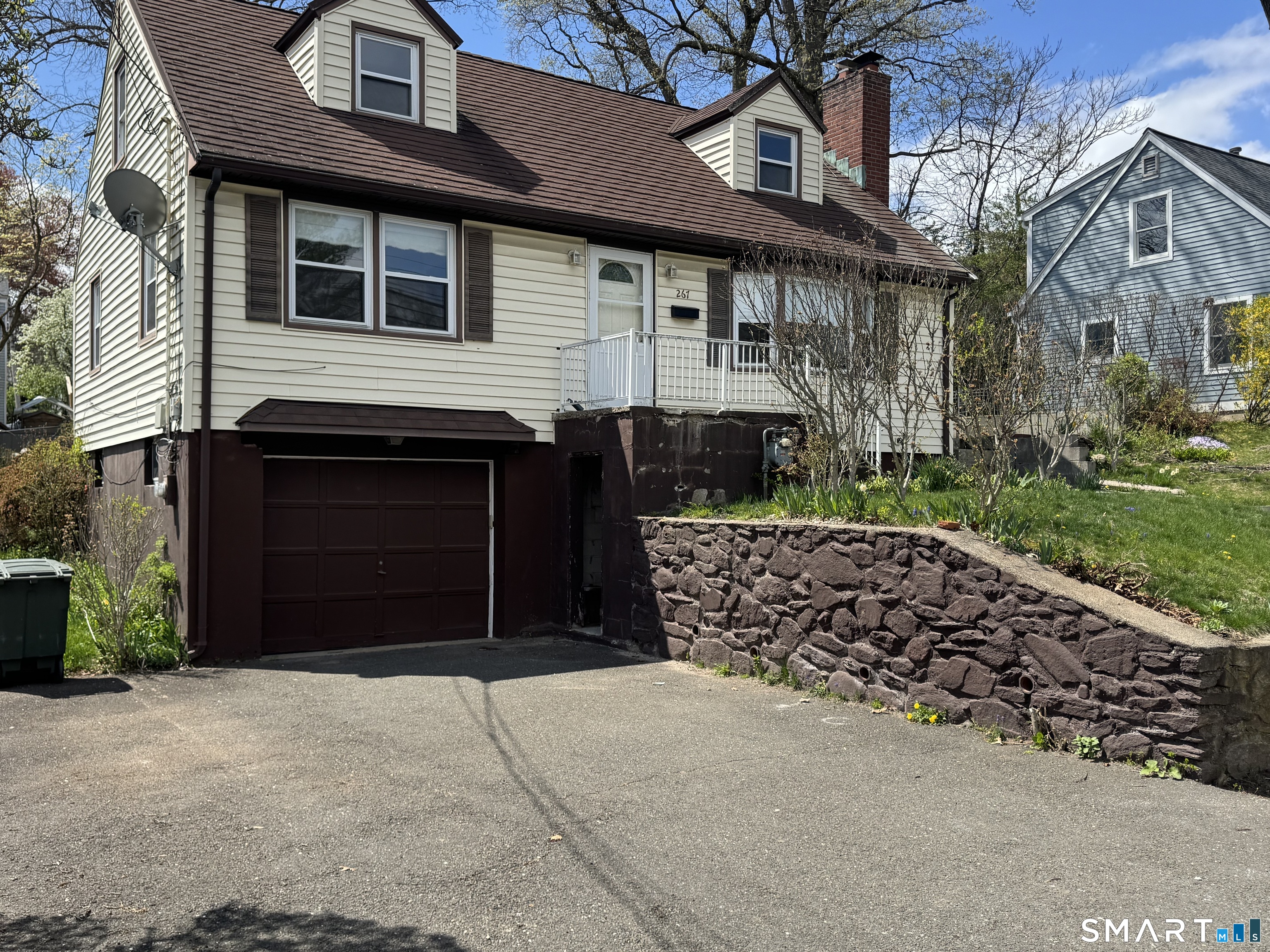 265 Greenwood Street Bridgeport CT 06606